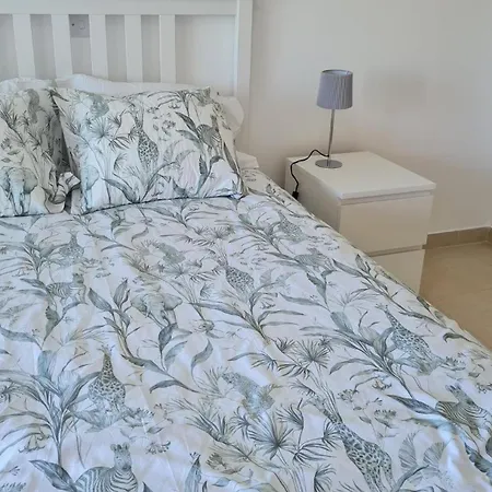 The Olive Grove Escape, Eleonas Apts *